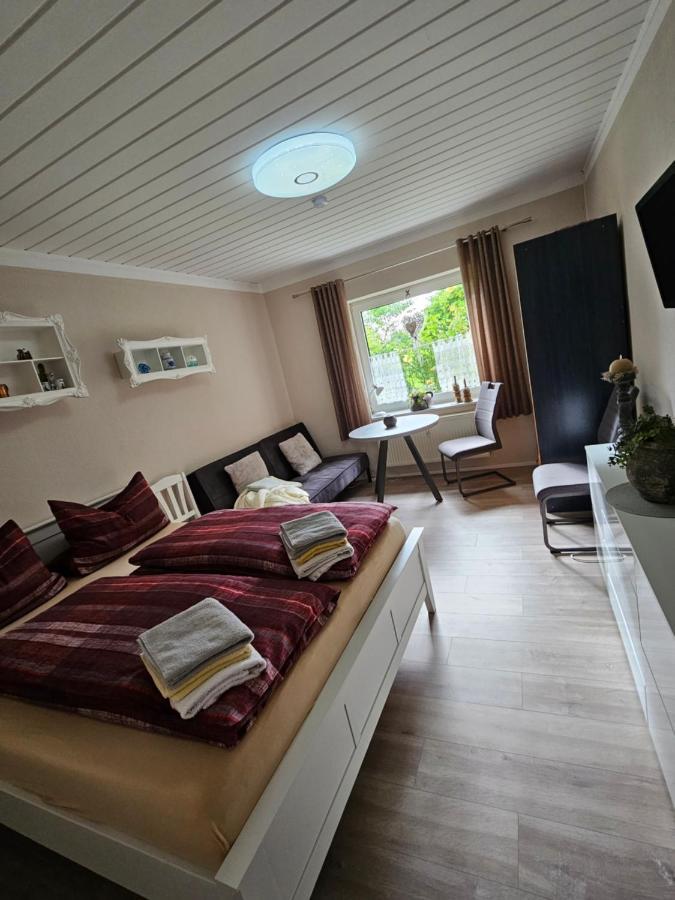 Ferienwohnung 2 Am Park Diwitz Esterno foto